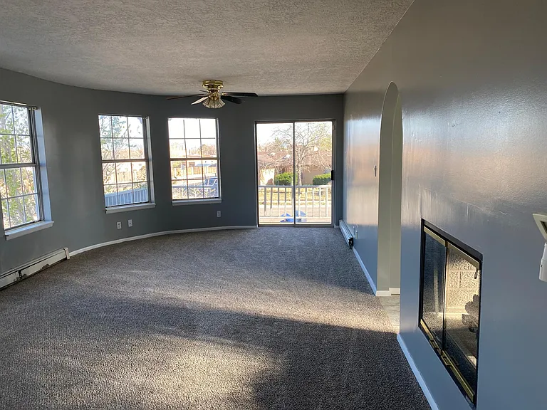 7505 Corte Plateada NW — Photo 5
