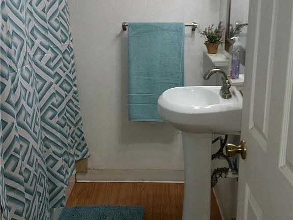 5th image of 9629 Firebird Ave