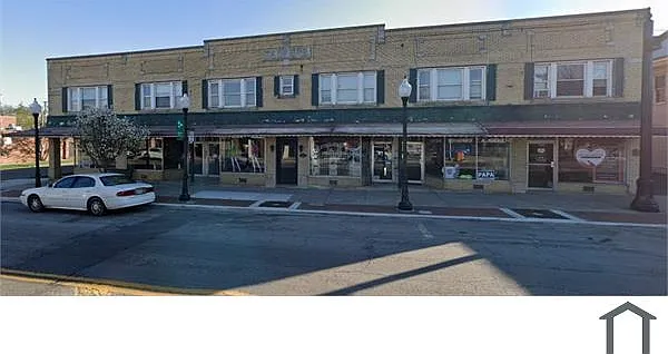 713 Broadway Ave #1