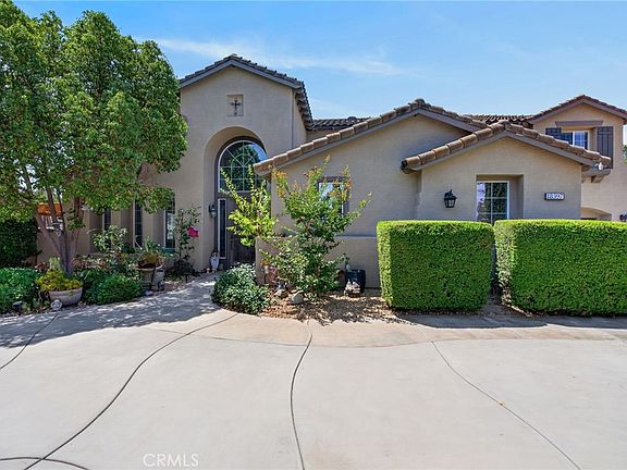 5th image of 18397 Swallowtail Ln