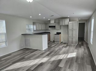 2170 Greenbrier Village Loop #102, Lakeland, FL 33810