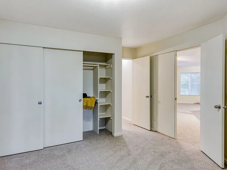Andover Park Apartments — Photo 22