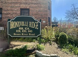808 Bronx River Road #4E, Bronxville, NY 10708