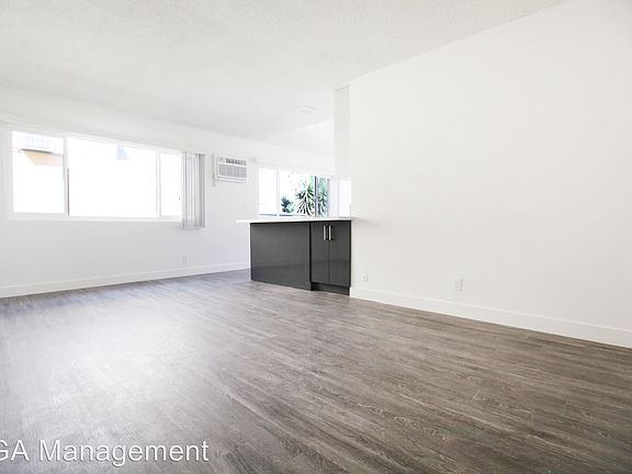 4th image of 5452 Sierra Vista Ave APT 309