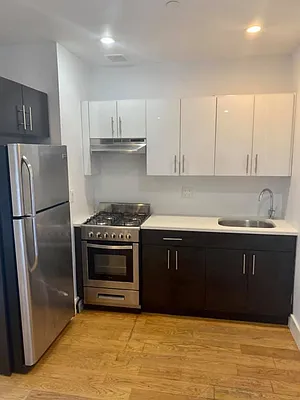 Rented by Lodger Corp | media 2