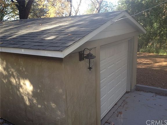 5th image of 462 Horseshoe Hill Dr