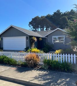 110 Hocker Lane, Fort Bragg, CA, 95437