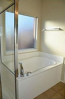5th image of 1109 Hearthstone Dr