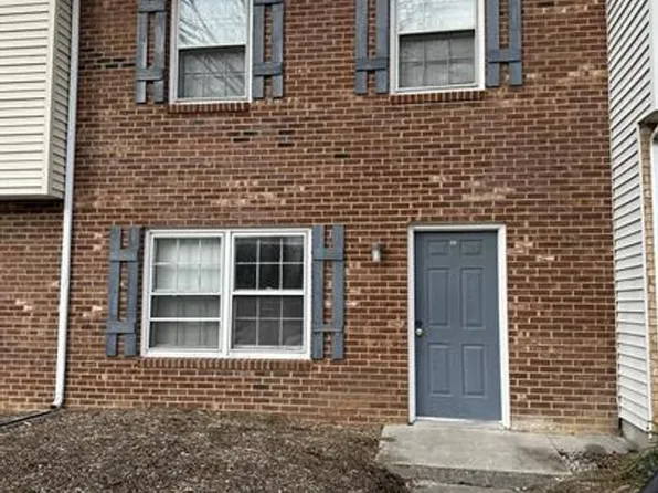 312 Broce Dr, Blacksburg, VA 24060