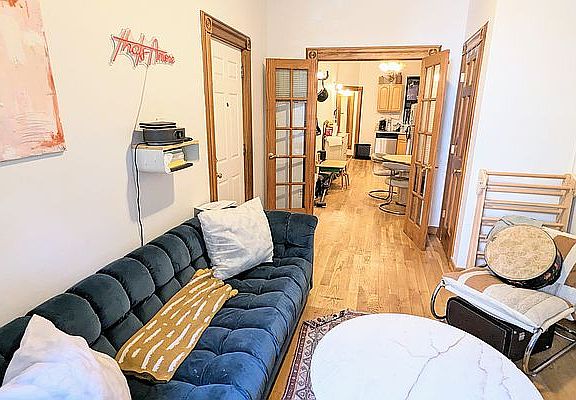 4th image of 642 President St APT 1R