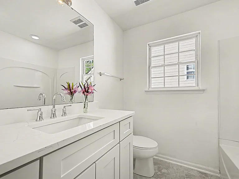 12010 Royal Castle Ct — Photo 16