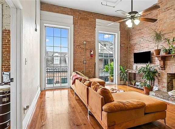 3rd image of 1224 Decatur St #1B