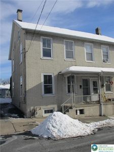 26 N Main St, Nazareth, PA, 18064