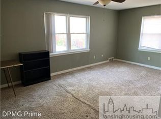 124 W South St APT 8, Lansing, MI 48910