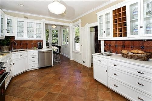 4th image of 3876 25th St