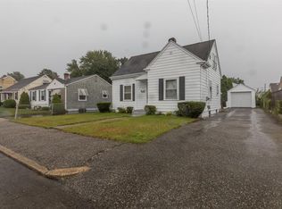 349 Vine St, Pawtucket, RI 02861