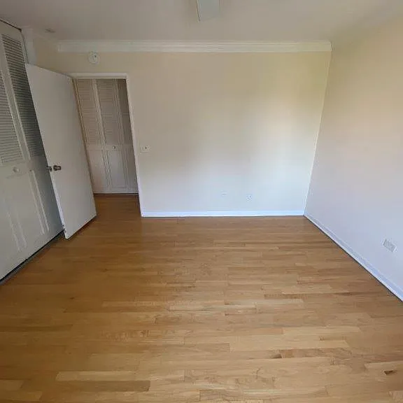 205 W Miner St #4 — Photo 6