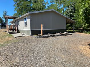 253 Ostervold Rd, Cathlamet, WA 98612