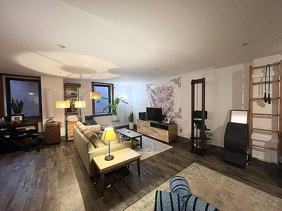2nd image of 871 Grand St APT 1B