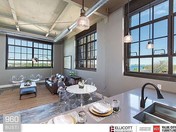 5th image of 906 Busti Ave #209