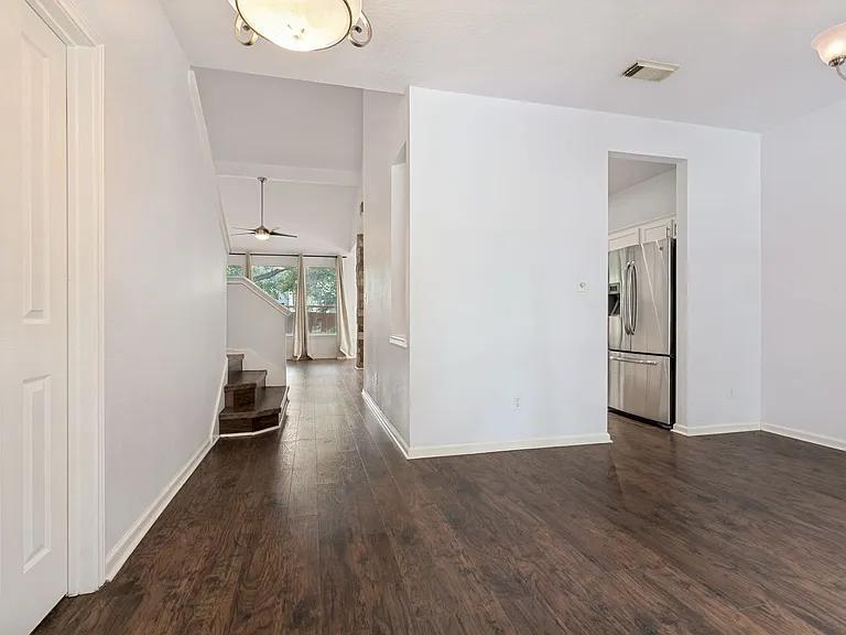 3027 Fall Mist Dr — Photo 9