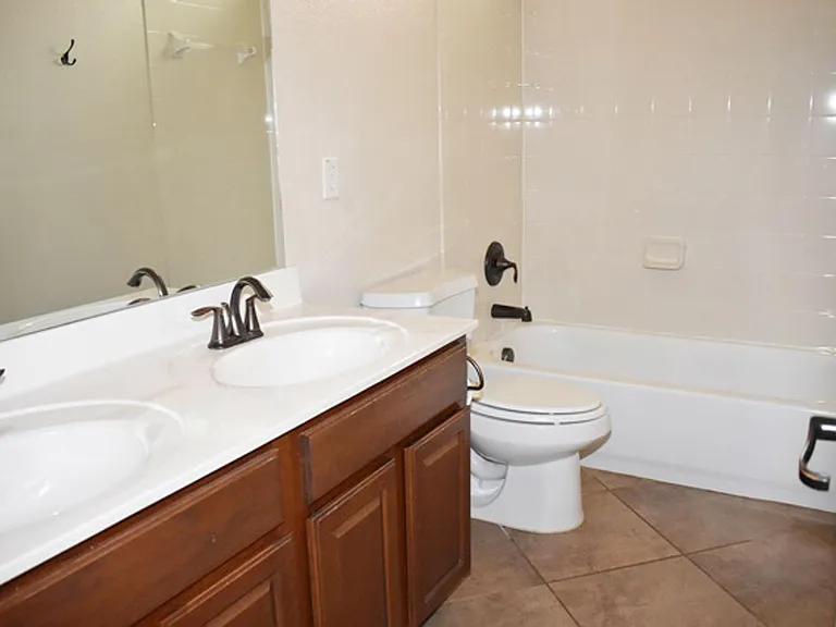 10312 Colfax Dr — Photo 15