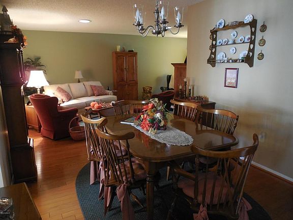 3rd image of 17639 N 102nd Dr