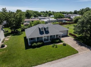 111 Westview St, Palmyra, MO 63461