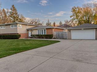 1459 E Olive St, Palatine, IL 60074