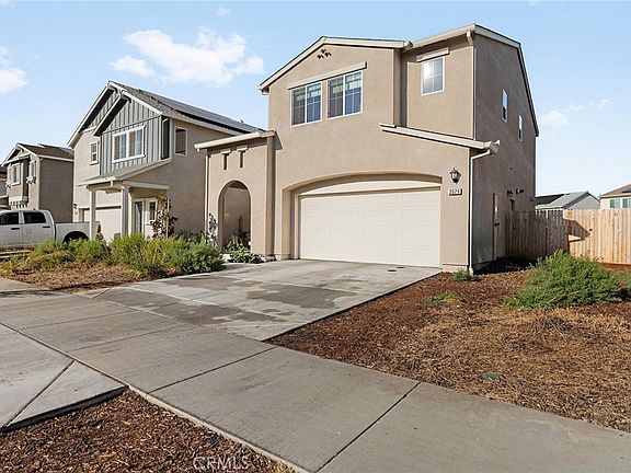 2nd image of 3026 Steiner Ln