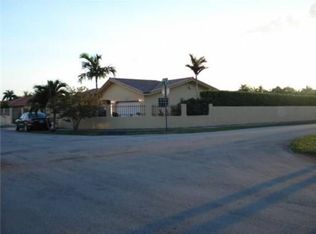 3000 SW 110th Ave, Miami, FL 33165