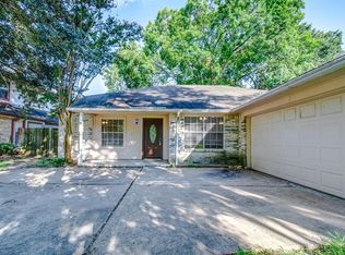8607 Sunny Ridge Dr, Houston, TX 77095