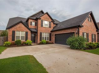 3902 SW Ridgeway St, Bentonville, AR 72712