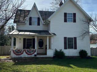 121 W Main St, Fulton, OH 43321