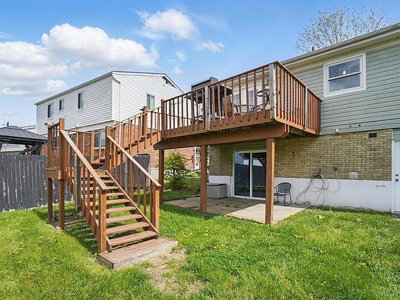 4th image of 12029 Elkwood Dr