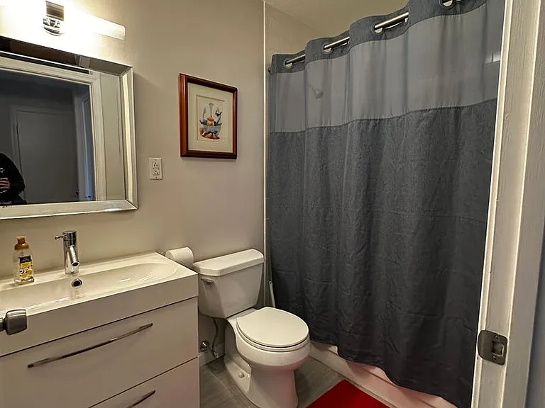 616 Boston Ave #1F — Photo 15