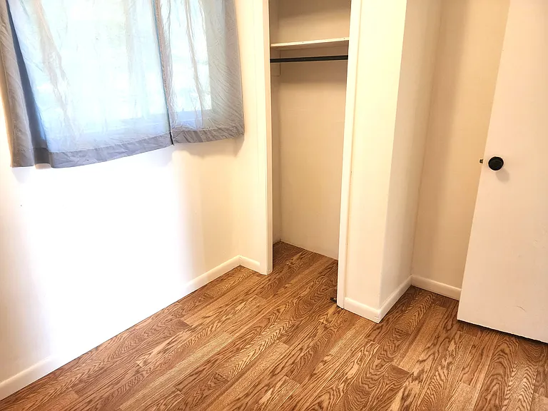 3884 N West River Rd — Photo 15
