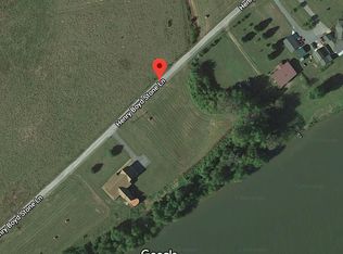 701 Henry Boyd Ln, Celina, TN 38551