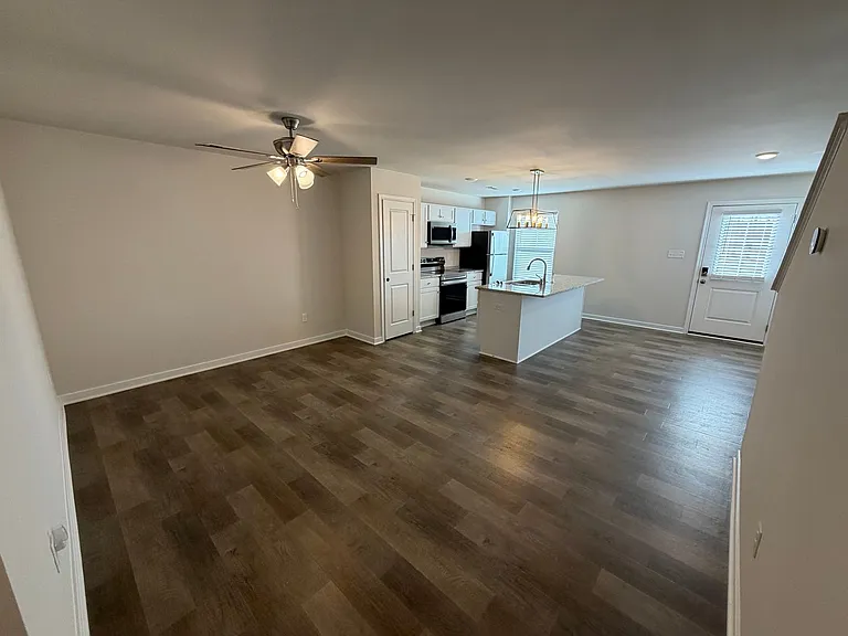 14711 Hancock Crest Way — Photo 11