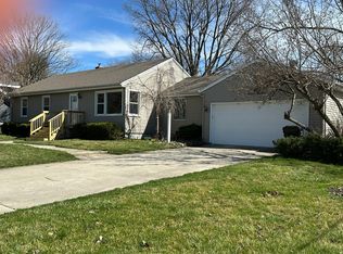 716 Vale St, Bloomington, IL 61701