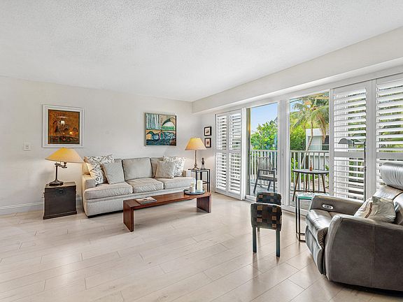 2nd image of 223 Atlantic Avenue #2B