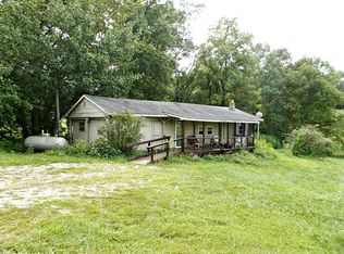 1953 Hudgins Hwy, Summersville, KY 42782