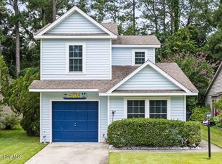 1059 Valley Dr, Calabash, NC 28467