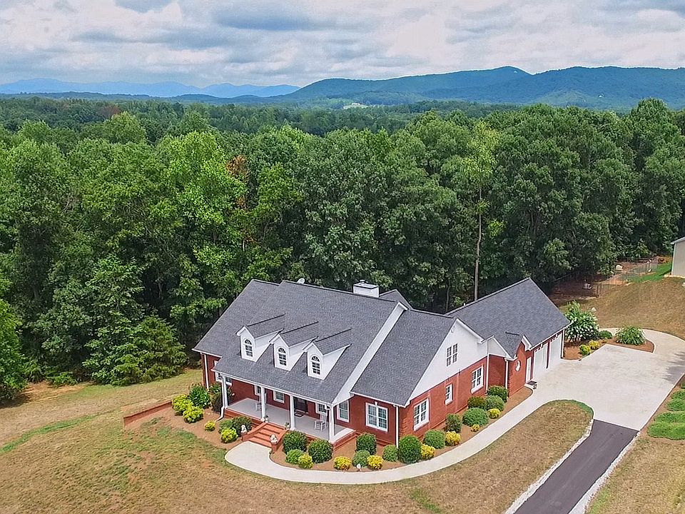 1st image of 6162 Dahlonega Hwy