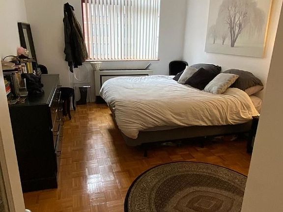 5th image of 350 Albany St APT 5J