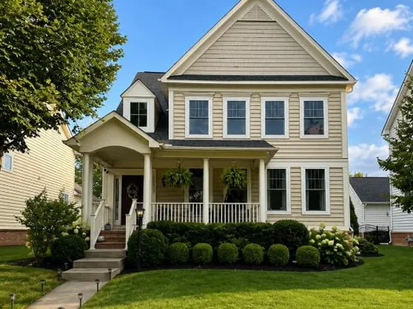 42473 Tourmaline Ln, Ashburn, VA 20148