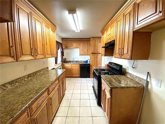 5th image of 4935 Metropolitan Dr