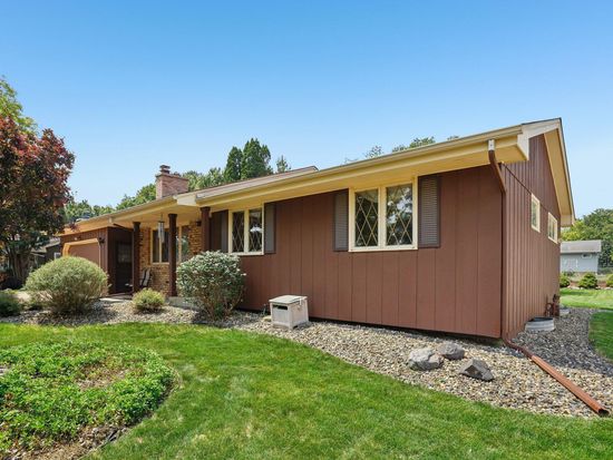 1550 18th Ave NW, New Brighton, MN 55112