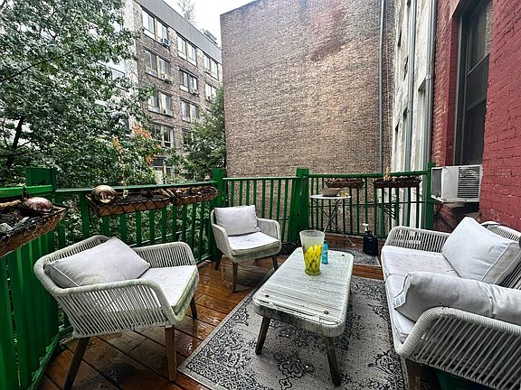 4th image of 144 W 16th St APT 5