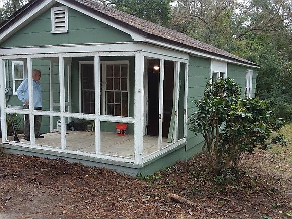 2nd image of 1123 Idlewild Dr